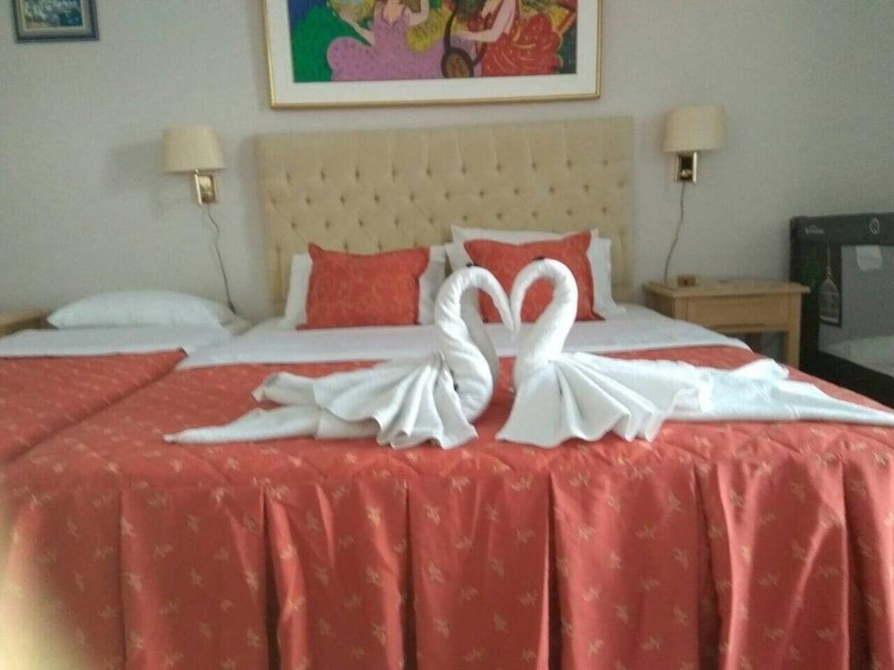 Costa Blu Hotel Mpenitses Eksteriør billede