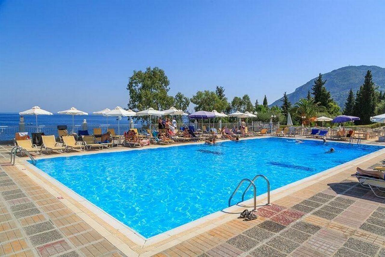 Costa Blu Hotel Mpenitses Eksteriør billede
